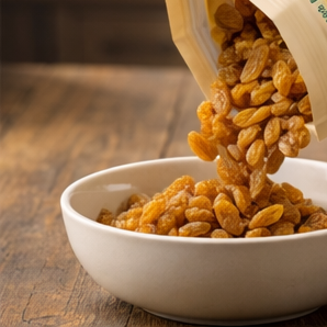 Anaajoo Premium Munakka (प्रीमियम मुनक्का) | Large Raisins, Natural Sweet, Chemical-Free, Wellness Dry Fruit